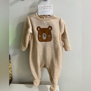 Tahari Baby 3 Piece Set- Outfit, Hat and Lovie- NWT